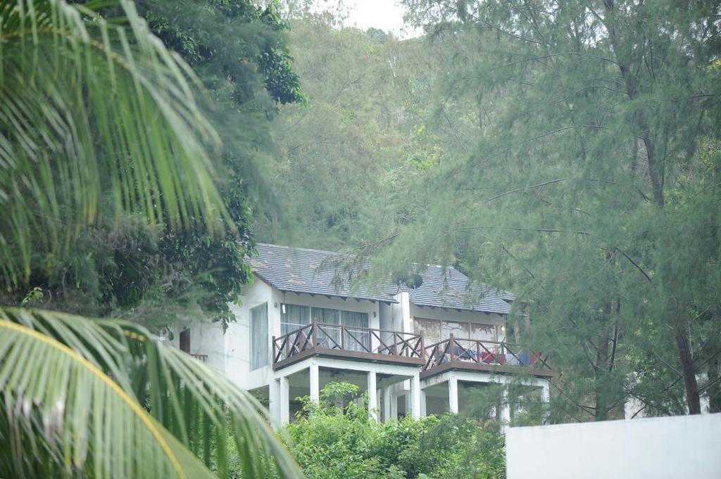 柔佛诗巫莎丽太平洋度假村 诗巫岛 外观 照片